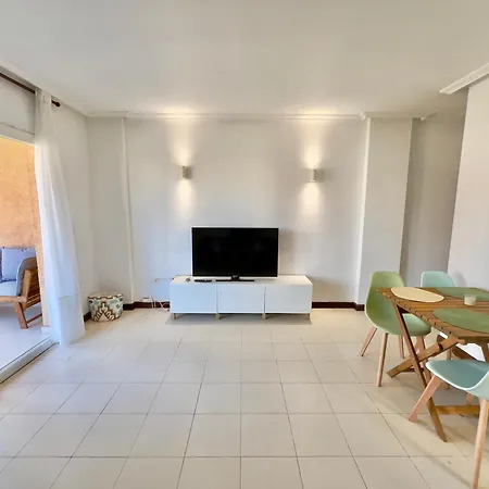 아파트 Palm Valley *